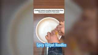 ピリ辛即席麺 重慶火鍋味