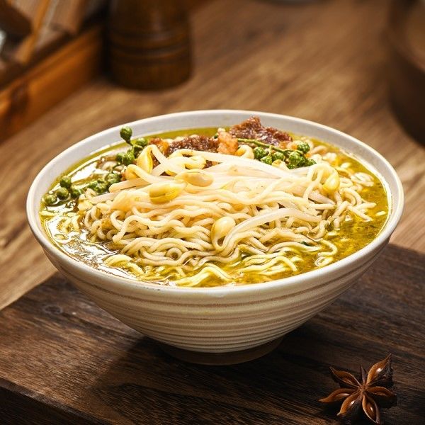 メニューに最高の即食ヌードルとヴァルミチェリを味わう