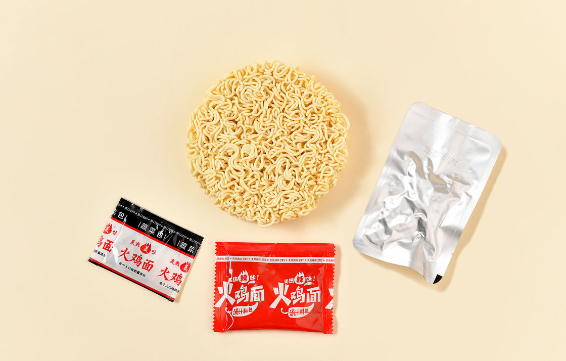 ホットチキン味の韓国インスタントヌードルOEM 韓国ヌードル154g*12