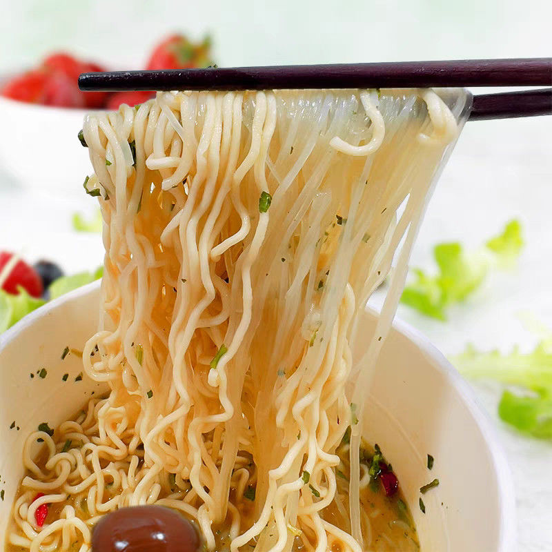 中国杯 インスタントヌードル ワルミセッリ チョングチングホットポット 味のスープヌードル