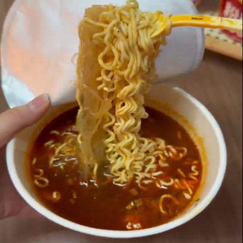 味 焼いた牛肉 味 ワルミセリとヌードル 179g*12 スープヌードルとヌードル